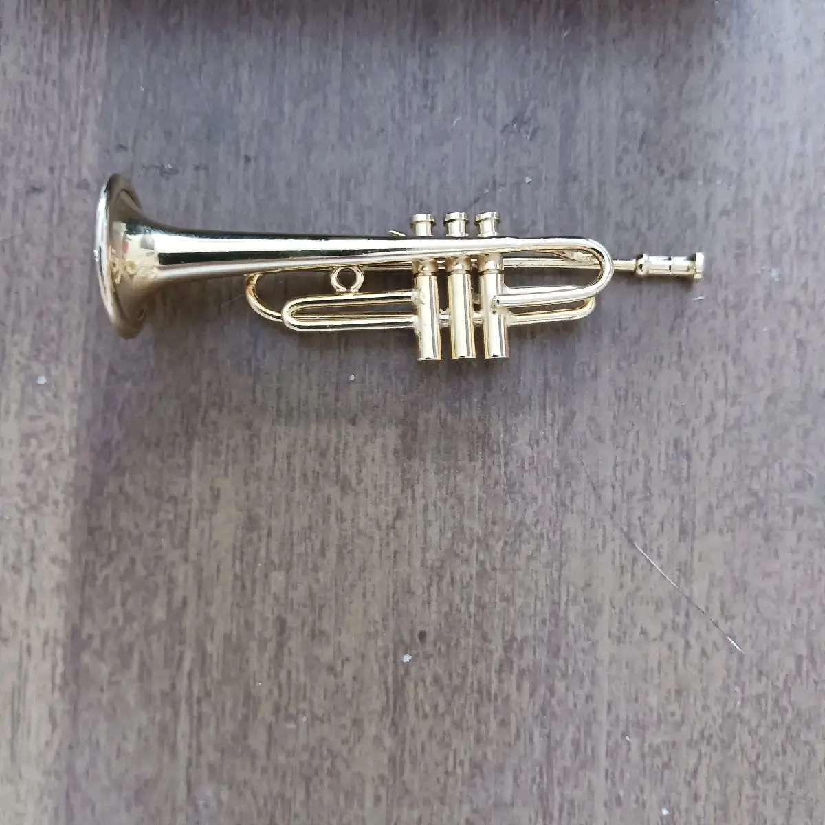metal trumpet metal trumpet