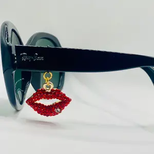 QuTies~Premium QuTie w/  rhinestones