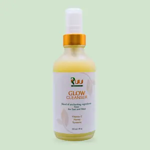 Ruu Beauty Lab Glow Cleanser Skin Brightening Glow Skin Vitamin C Turmeric Kojic Acid Honey Niacinamide Science Backed Ayurvedic Herbal Cruelty Free Made in USA Sri Lankan Traditions Skin Care Beauty Trends For All Skin Types