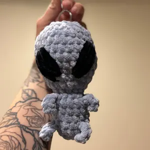 Sky Alien Keychain