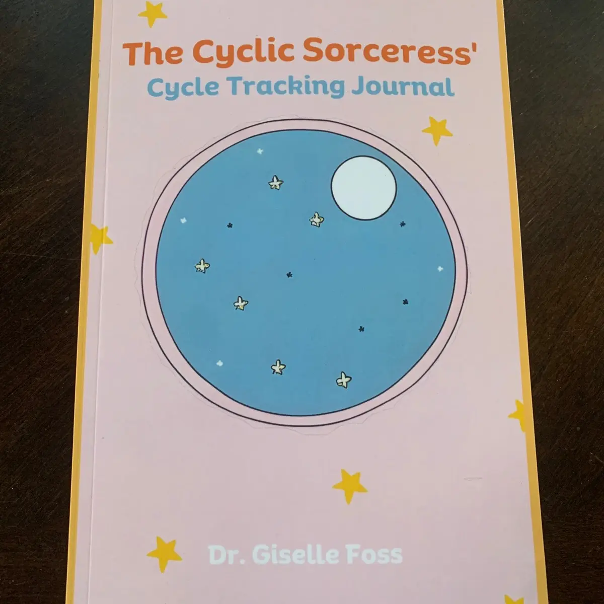 The Cyclic Soceress’ Cycle Tracking Journal