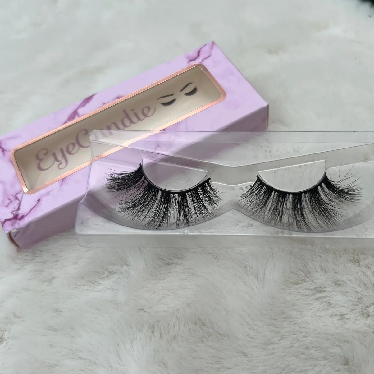Chica Lashes