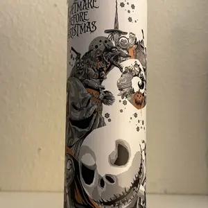 Glow skinny 20oz Skellington  tumbler